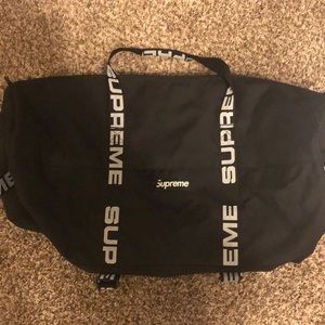 Supreme duffel bag